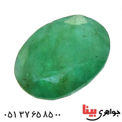 نگین انگشتر زمرد خوشرنگ و زیبای بیضی