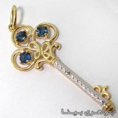 گردنبند یاقوت کبود طرح کلید