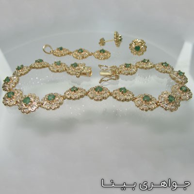 سرویس زمرد سه گل طلائی