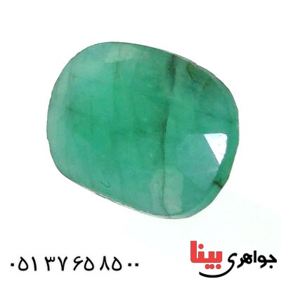 نگین انگشتر زمرد خوشرنگ و زیبای بیضی