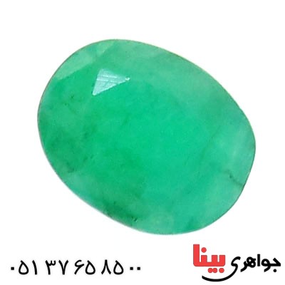 نگین انگشتر زمرد خوش تراش و چشمگیر بیضی