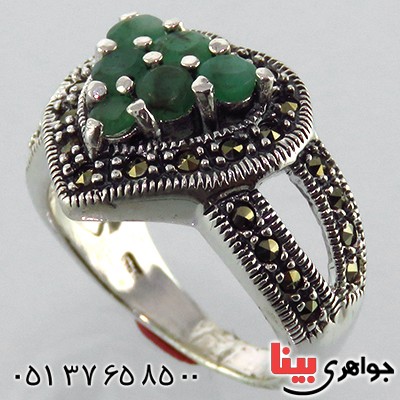 انگشتر زمرد درجه یک زنانه درشت مدل قلب فاخر_کد:13273 انگشتر زمرد درجه یک زنانه درشت مدل قلب فاخر_کد:13273
