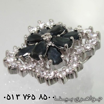 گردنبند یاقوت کبود لوزی گل