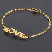 دستبند زنانه طرح LOVE روکش آب طلا