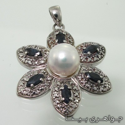 گردنبند چند جواهر گل مروارید و یاقوت کبود