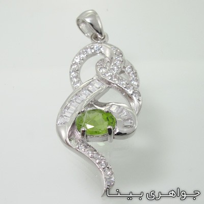 گردنبند زبرجد طرح اسلیمی
