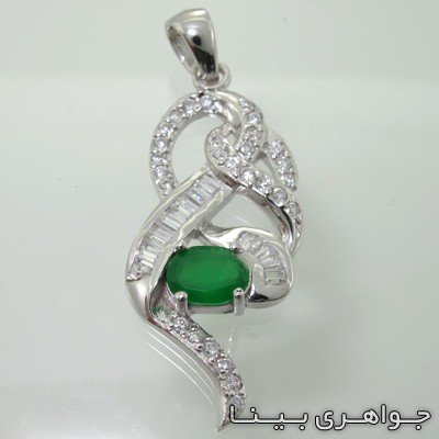 گردنبند زمرد طرح اسلیمی