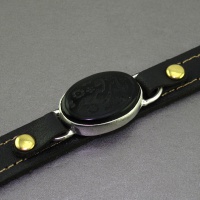 دستبند عقیق سیاه (اونیکس) با حکاکی یا رقیه 