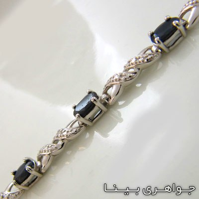 دستبند یاقوت کبود ضربدری سفید