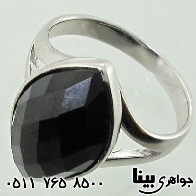 انگشتر عقیق سیاه (اونیکس) طرح برگ