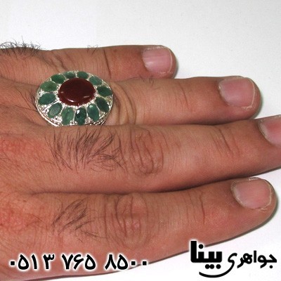انگشتر چند جواهر دور زمرد و عقیق یمنی