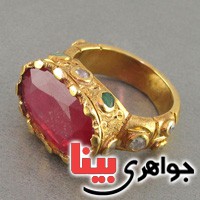 انگشتر یاقوت سرخ سلطنتی دور زمرد زنانه با شناسنامه بین المللی  _کد:2794
