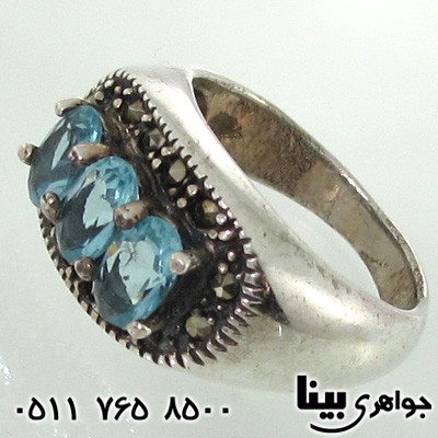 انگشتر توپاز آبی زنانه سه نگین دور حدید