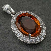 گردنبند الکساندریت خوشرنگ بسیار زیبا