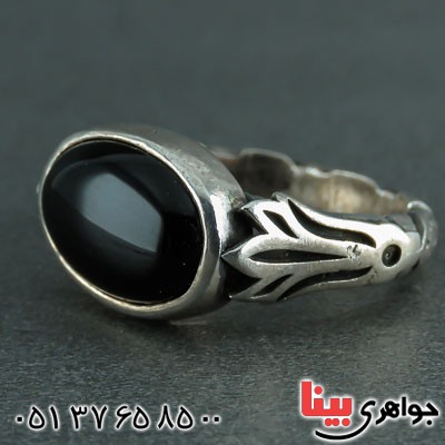 انگشتر عقیق سیاه (اونیکس) بسیار زییا _کد:21891