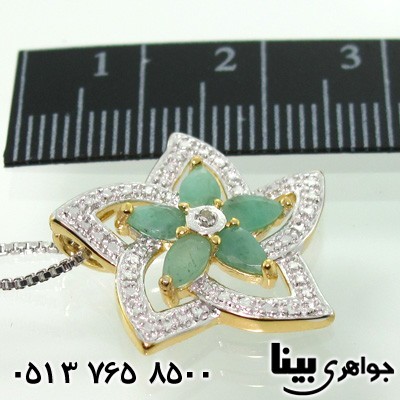گردنبند زمرد و الماس 5 نگین ستاره