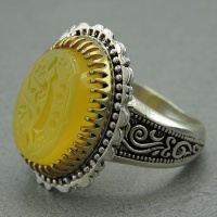 انگشتر عقیق زرد زیبا و خاص با حکاکی یا حیدر کرار