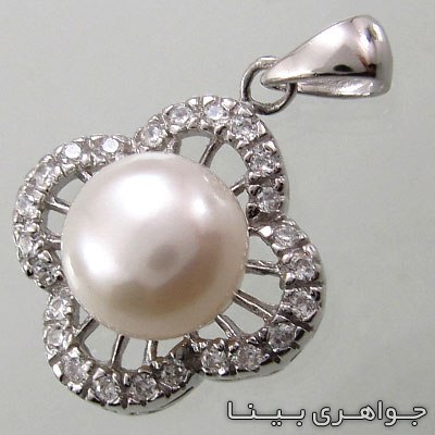 گردنبند مروارید گل چهار پر