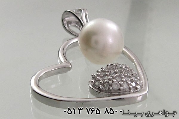 گردنبند مروارید قلبی