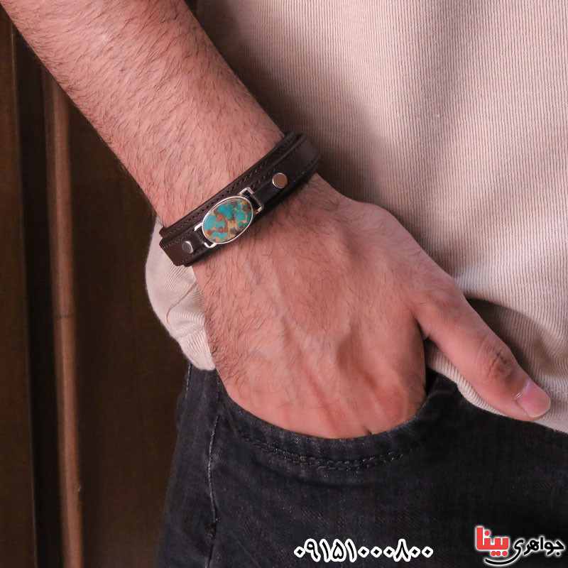 دستبند فیروزه نیشابوری چرمی مردانه خاص همراه با قاب نقره دست ساز _کد:30797