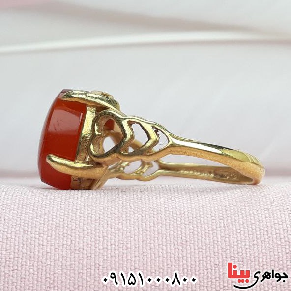 انگشتر عقیق یمنی پرتقالی با آبکاری طلا بسیار شیک و خوشرنگ _کد:33448