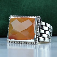 انگشتر عقیق یمنی فنسی تراش با رکاب رولکسی _کد:35002