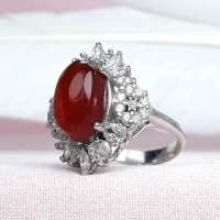 انگشتر عقیق یمنی سرخ نقره زنانه _کد:35094