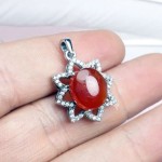 گردنبند عقیق یمنی سرخ طرح خورشید