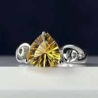 انگشتر سیترین نقره زنانه خاص و زیبا _کد:35153