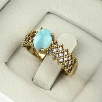 انگشتر فیروزه نیشابوری طلاروس زنانه _کد:35247