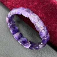 دستبند آمتیست درشت با تراش زیبا و خوش رنگ _کد:35291