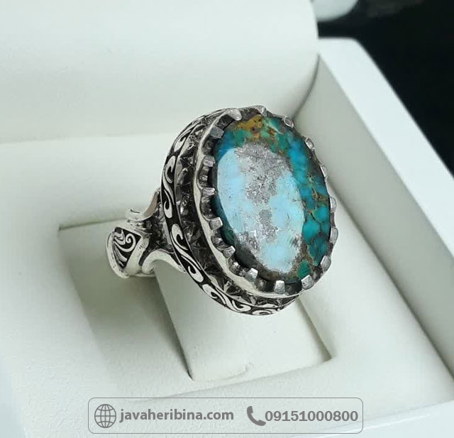 انگشتر فیروزه نیشابوری پشت بسته همراه با حرز امام جواد و تربت اثر استاد صدر _کد:35636