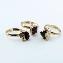انگشتر یاقوت گارنت طلاروس زنانه _کد:۳۶۱۷۰