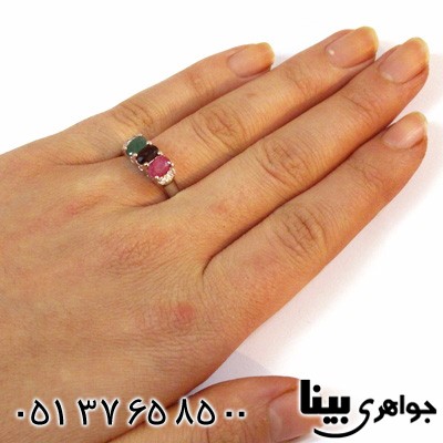 انگشتر چند جواهر یاقوت و زمرد زنانه طرح تاج