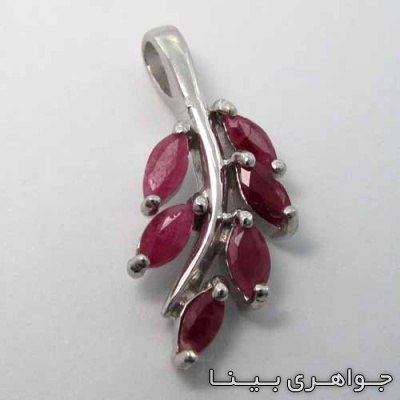 گردنبند یاقوت سرخ طرح برگ