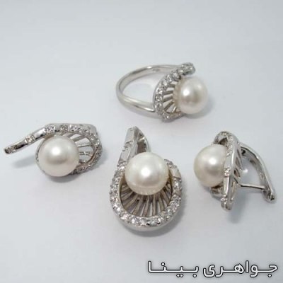 سرویس مروارید حلزونی