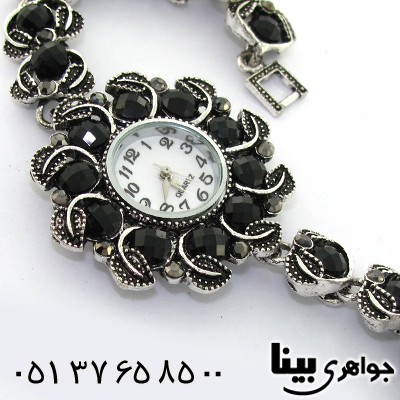ساعت حدید و نگین مشکی زنانه طرح مارکازیت