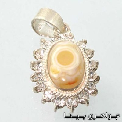 گردنبند سنتی