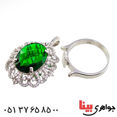 انگشتر و گردنبند سوارسکی عالی زنانه طرح زمرد دو در یک