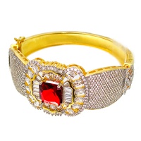 دستبند سوارسکی یاقوتی زنانه درشت مدل جواهرات ملی 