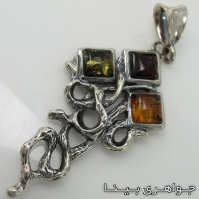 گردنبند کهربا سه سنگ